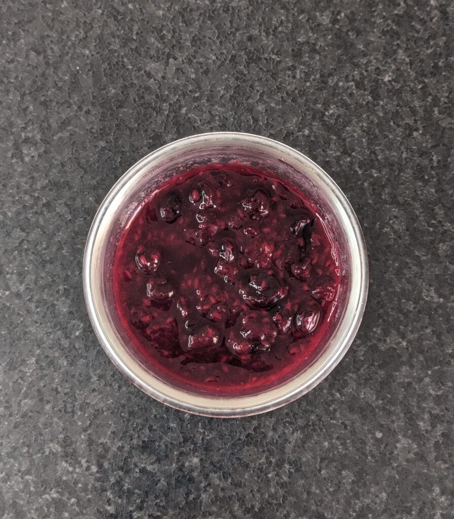 blueberry and raspberry sauce