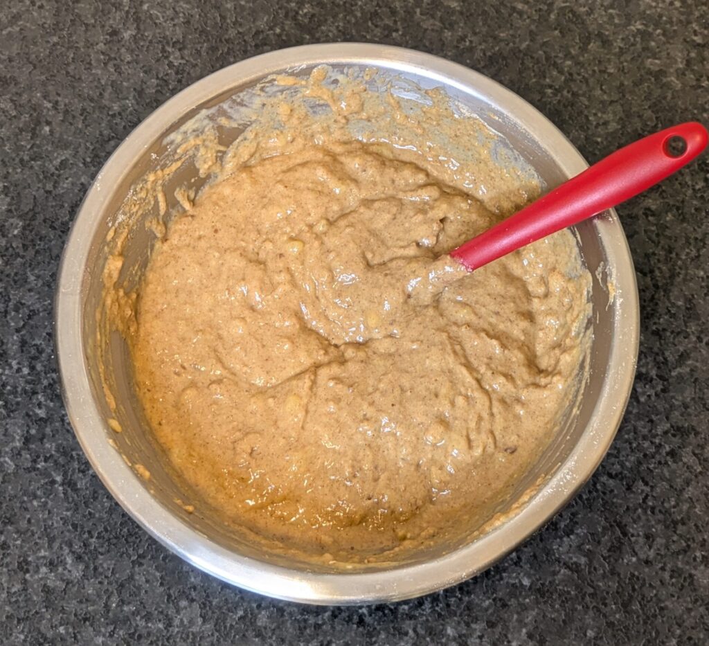 BANANA CINNAMON PROTEIN BREAD