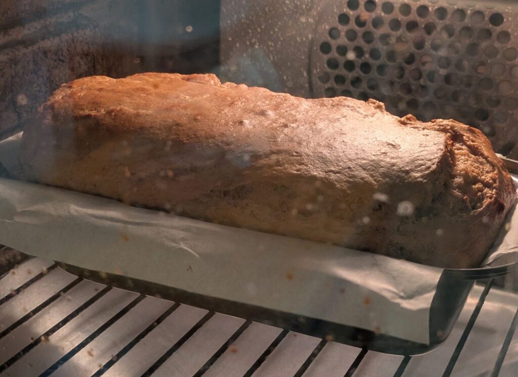 BANANA CINNAMON PROTEIN BREAD