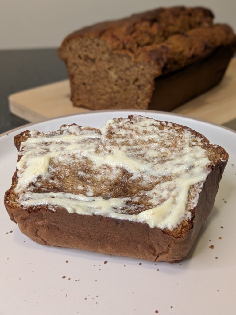 BANANA CINNAMON PROTEIN BREAD